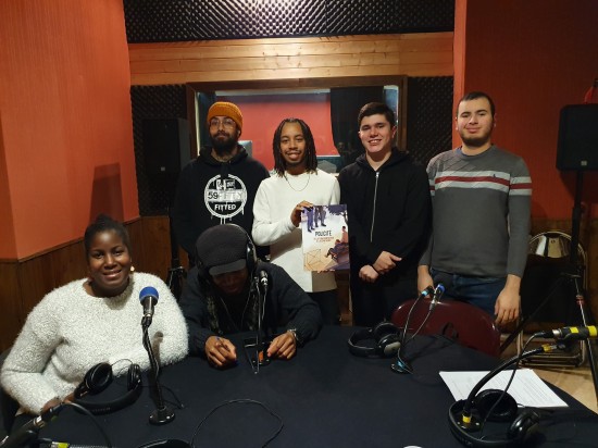 1plateau radio.jpg